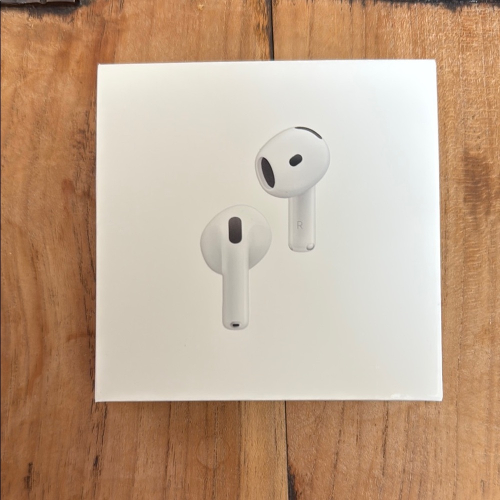 Brand New Never Opened Apple White AirPods 4 Noise Cancel Wireless Headset